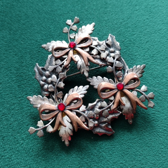 Jewelry - Vintage Silver Copper Tone Brooch Red Rhinestone Accents Holiday Christmas